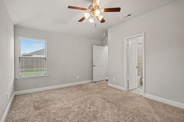 1425 Waverley Drive, Greenville, TX 75402