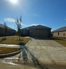 1425 Waverley Drive, Greenville, TX 75402
