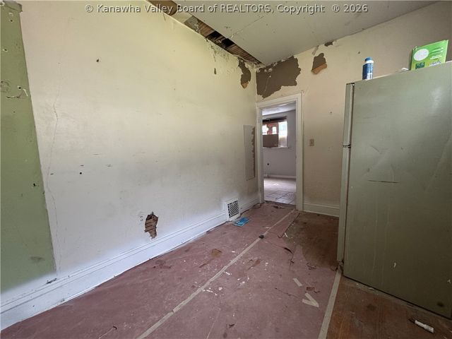 2320 Washington Street E, Charleston, WV 25311