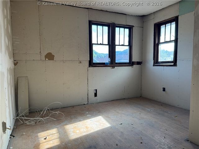 2320 Washington Street E, Charleston, WV 25311
