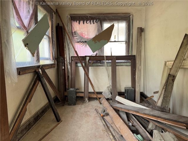 2320 Washington Street E, Charleston, WV 25311