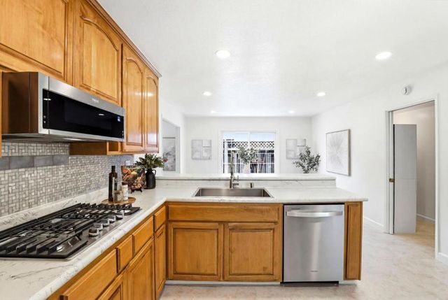 1275 Bryan Avenue, San Jose, CA 95118