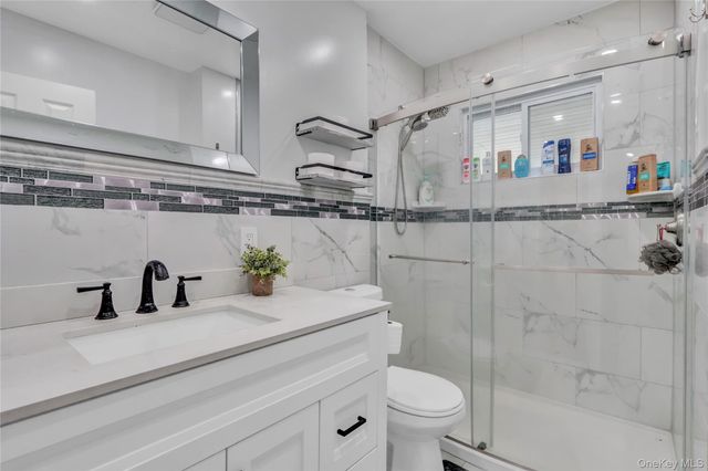 14 Lisa Drive, Deer Park, NY 11729