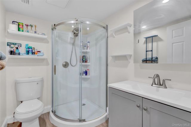 14 Lisa Drive, Deer Park, NY 11729