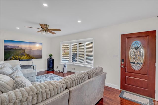 14 Lisa Drive, Deer Park, NY 11729