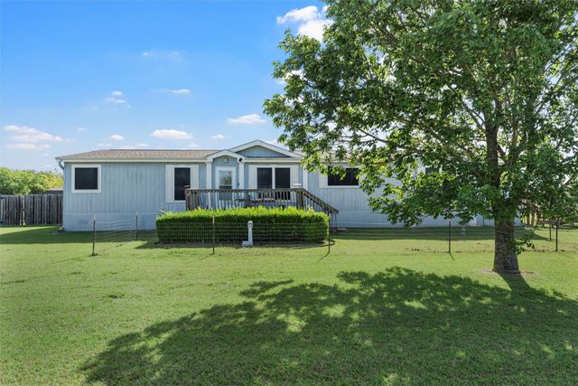 100 Marble Falls Court, West, TX 76691