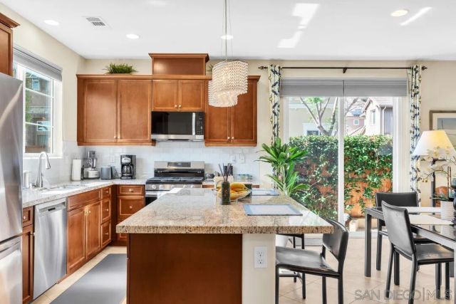 1578 Chert Dr., San Marcos, CA 92078