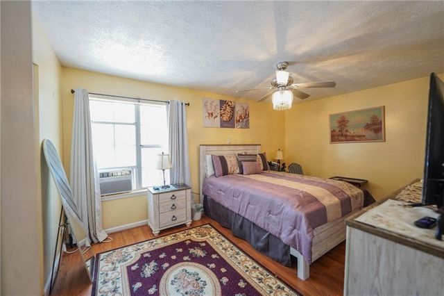 5607 Stonington Trace Parkway, Stone Mountain, GA 30087