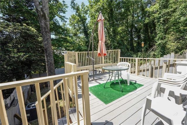 5607 Stonington Trace Parkway, Stone Mountain, GA 30087