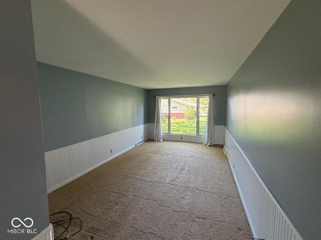 7301 N Walnut Street, Muncie, IN 47303