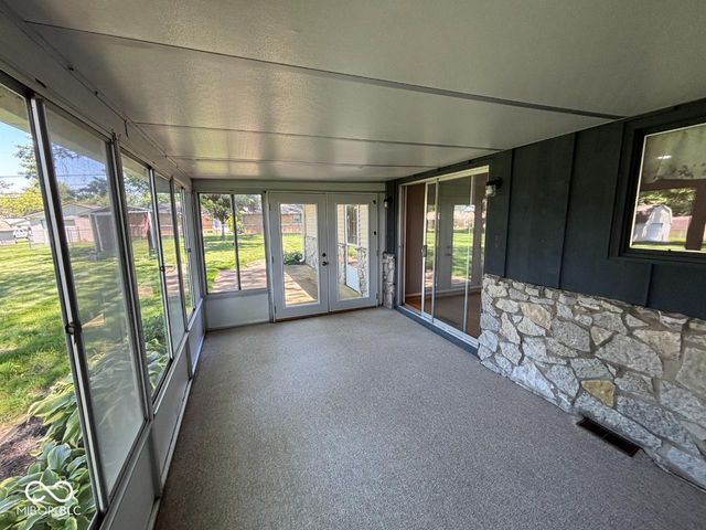 7301 N Walnut Street, Muncie, IN 47303