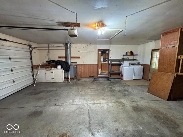 7301 N Walnut Street, Muncie, IN 47303