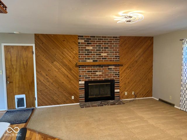 7301 N Walnut Street, Muncie, IN 47303