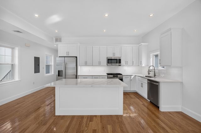 59 Larkin St 1, Revere, MA 02151