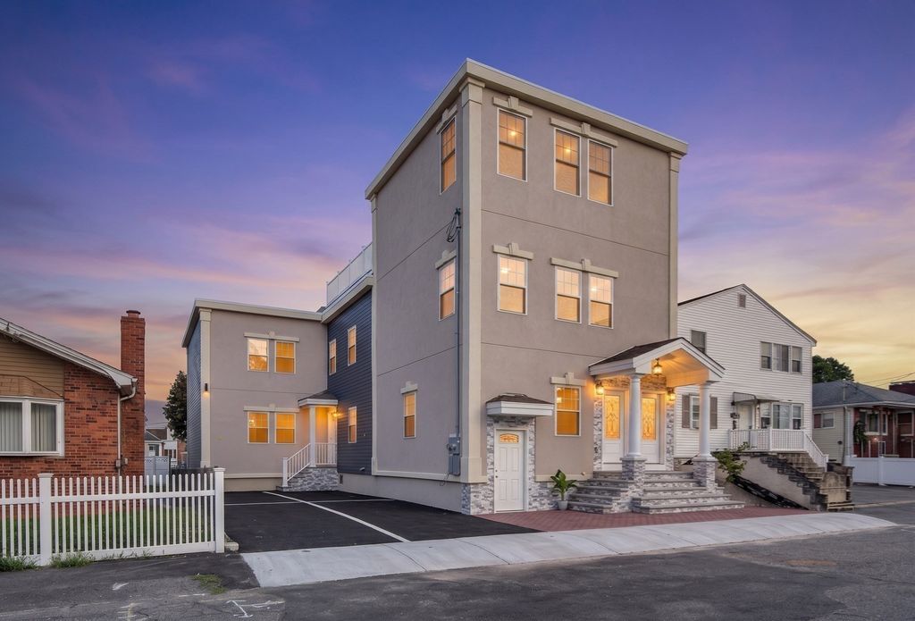 59 Larkin St 1, Revere, MA 02151
