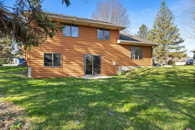 4634 Stoddart Lane, White Bear Twp, MN 55127