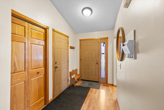 4634 Stoddart Lane, White Bear Twp, MN 55127