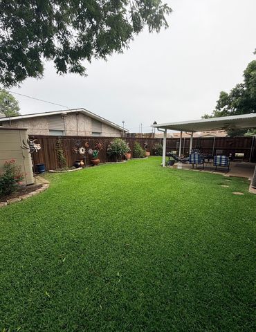 12050 High Meadow Court, Dallas, TX 75234