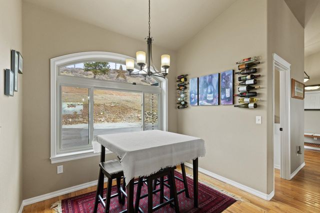 7009 N Lynden Ln, Otis Orchards, WA 99027