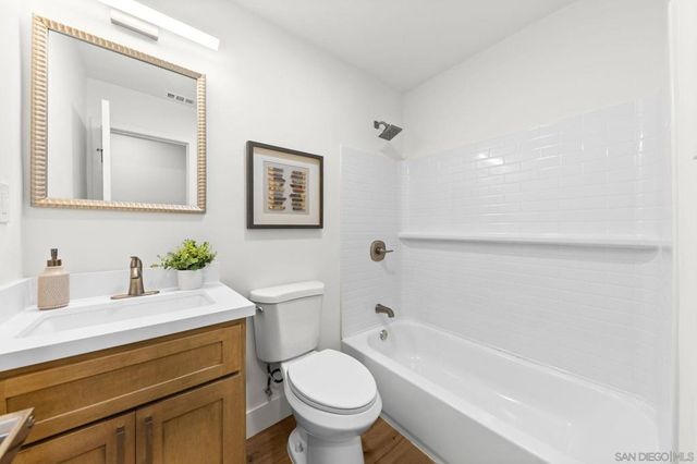 668 Van Houten Ave, El Cajon, CA 92020