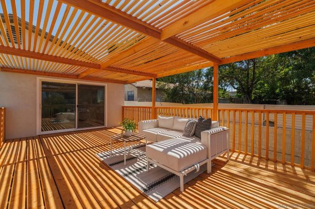 668 Van Houten Ave, El Cajon, CA 92020
