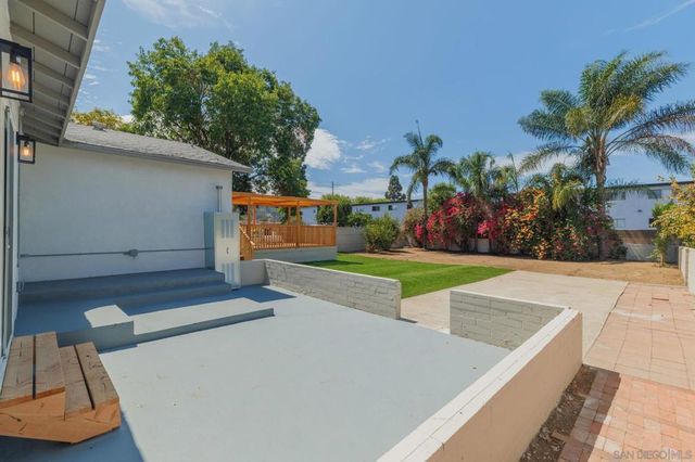 668 Van Houten Ave, El Cajon, CA 92020