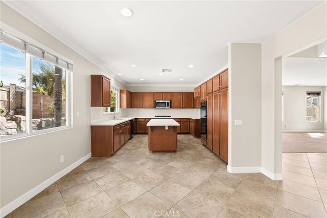 23490 Karen Place, Murrieta, CA 92562