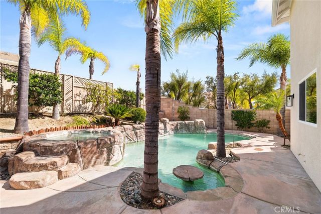 23490 Karen Place, Murrieta, CA 92562