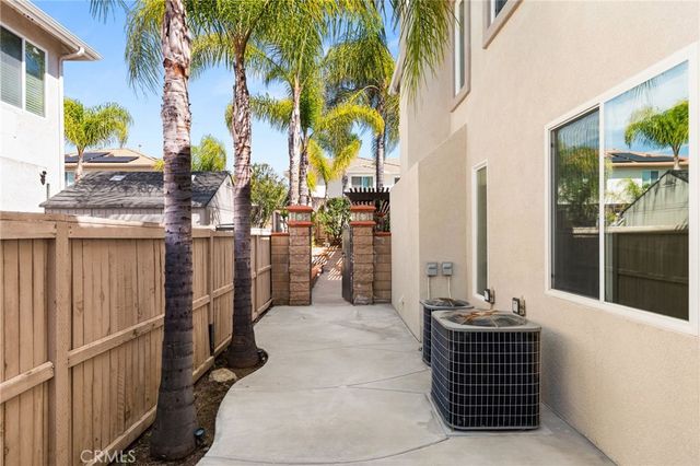 23490 Karen Place, Murrieta, CA 92562