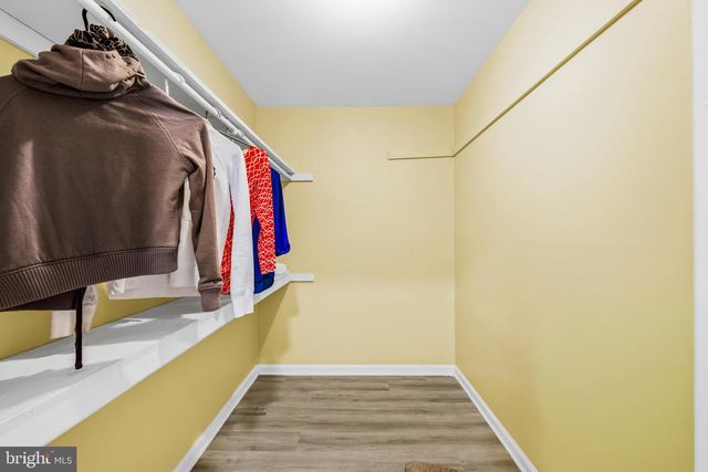 2702 SUSSEX CT, Mount Laurel, NJ 08054