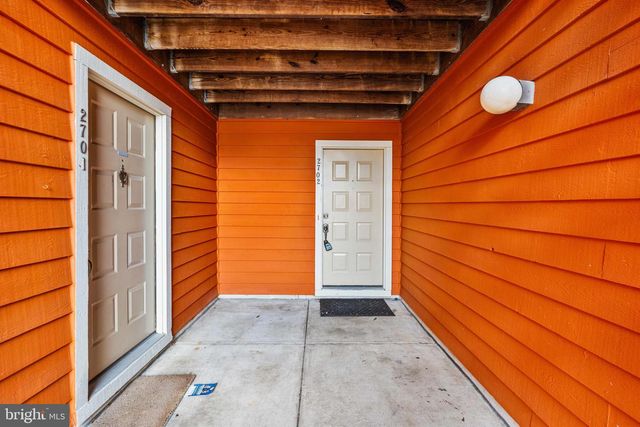 2702 SUSSEX CT, Mount Laurel, NJ 08054