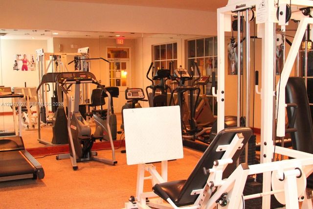 10725 Cleary Boulevard 211, Plantation, FL 33324