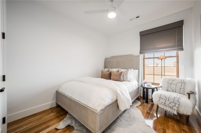 4607 S 47th Street, Rogers, AR 72758