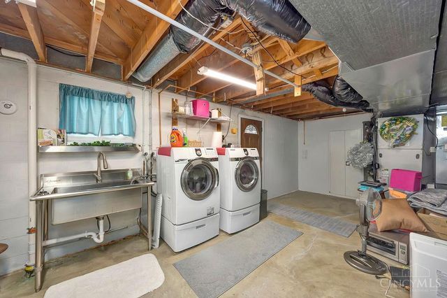 5449 S Garrett Drive, Miami Twp, OH 45150