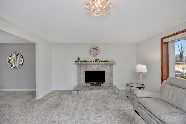 5449 S Garrett Drive, Miami Twp, OH 45150