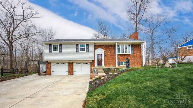 5449 S Garrett Drive, Miami Twp, OH 45150