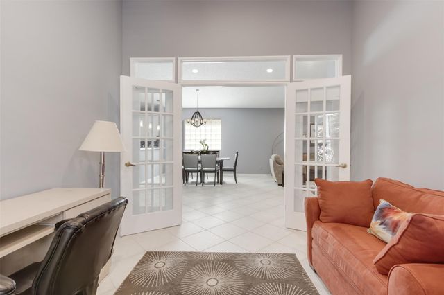 9595 Cherry Blossom Ter, Boynton Beach, FL 33437