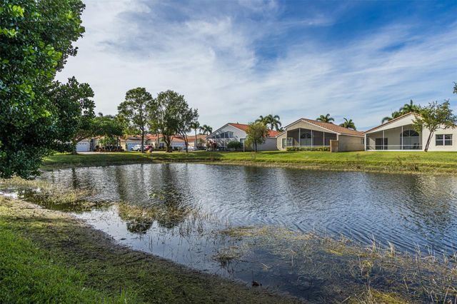 9595 Cherry Blossom Ter, Boynton Beach, FL 33437