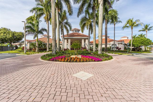 9595 Cherry Blossom Ter, Boynton Beach, FL 33437