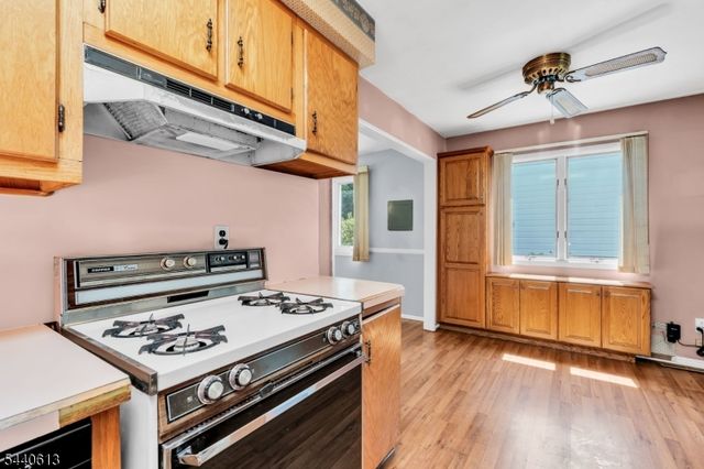218 Rockaway Ave, Rockaway Boro, NJ 07866