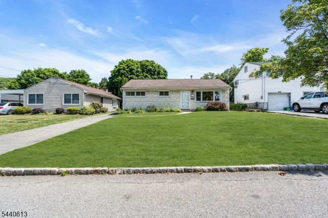 218 Rockaway Ave, Rockaway Boro, NJ 07866