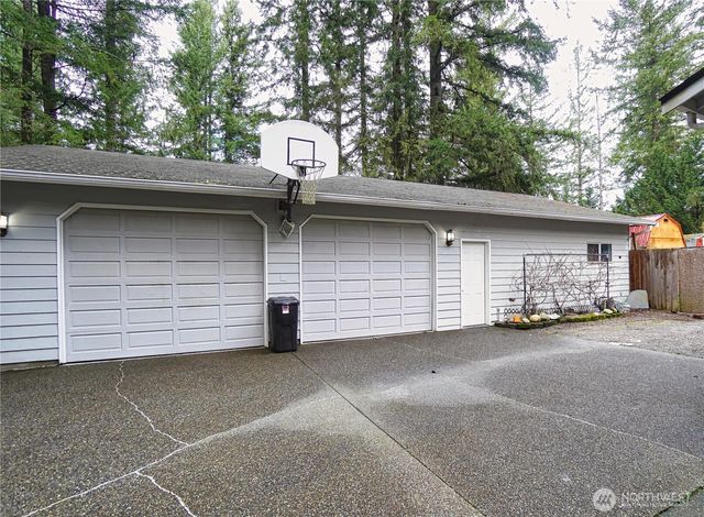 26918 262nd Avenue SE, Ravensdale, WA 98051