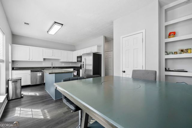 5233 Pinnacle Pointe Court, Norcross, GA 30071