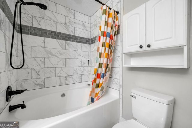 5233 Pinnacle Pointe Court, Norcross, GA 30071