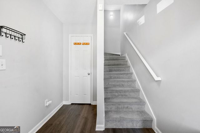 5233 Pinnacle Pointe Court, Norcross, GA 30071