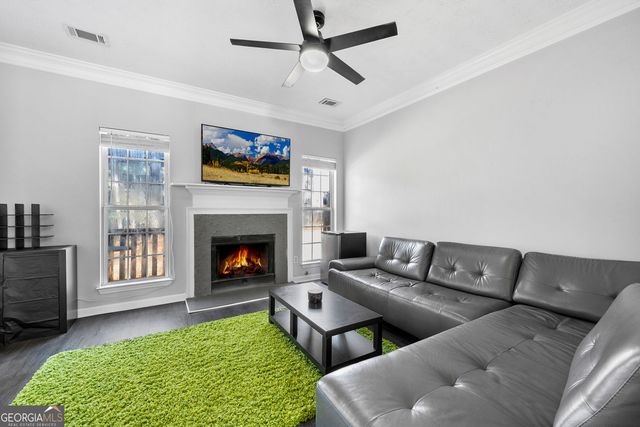 5233 Pinnacle Pointe Court, Norcross, GA 30071