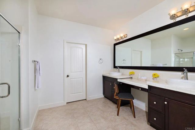 219 Flores Lane, Vista, CA 92083
