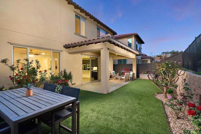 219 Flores Lane, Vista, CA 92083