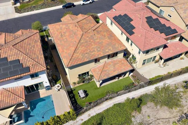 219 Flores Lane, Vista, CA 92083