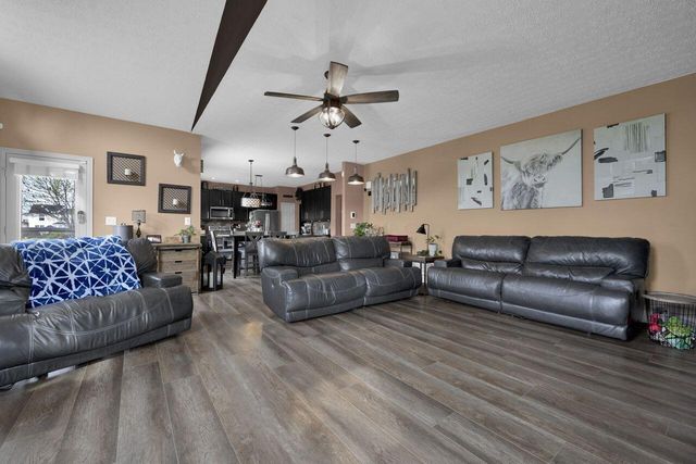 587 Apple Drive, Marysville, OH 43040